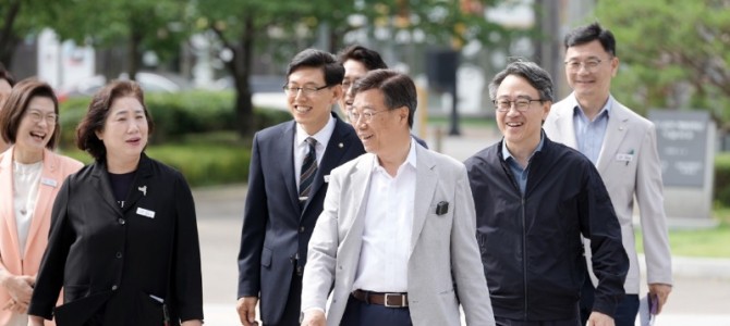 신상진 성남시장 업무 복귀…“민생 최우선으…